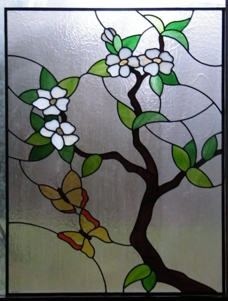 Vitral Simple con Flores y Mariposas