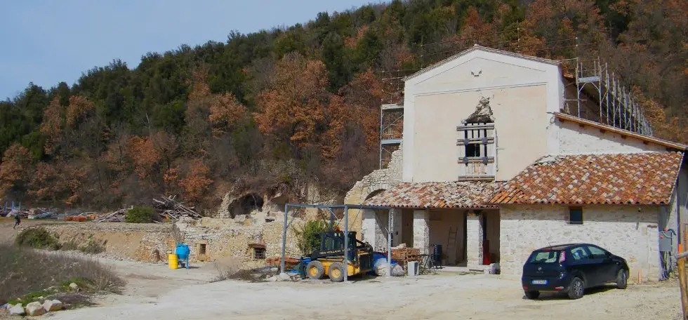 Vetrate Monaci Benedettini di Norcia Terremoto