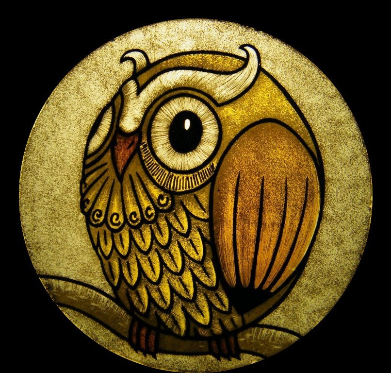suncatcher stained glass representing a owl, kiln fired glass painting, made in Italy by Ikostudio, Italian stained glass